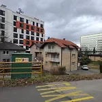 Saraj Lux Jacuzzi Apartman